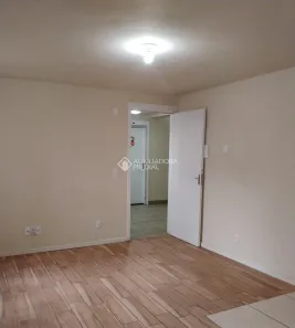 Apartamento com 2 Quartos para alugar, 43m² no Jardim Betânia, Cachoeirinha