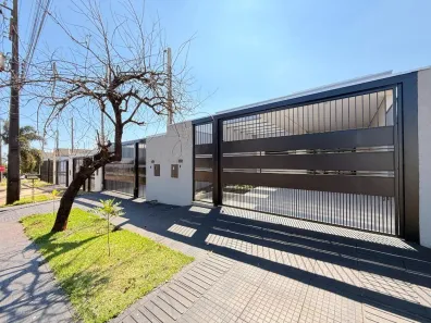 Casa com 3 Quartos à venda, 110m² no Parque Avenida, Maringá