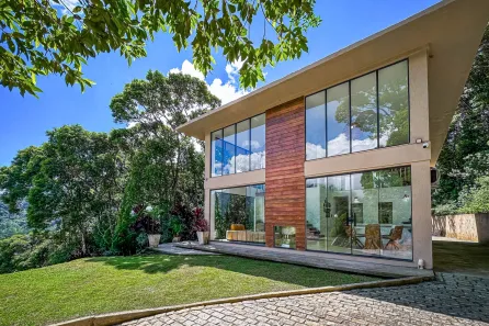 Casa de Condomínio com 5 Quartos à venda, 468m² no Carlos Guinle, Teresópolis
