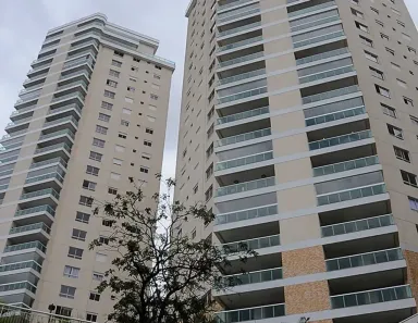 Apartamento com 3 Quartos para alugar, 145m² no Santa Teresinha, São Paulo