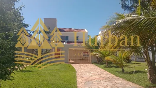 Sobrado com 4 Quartos para alugar, 250m² no Jardim Karaíba, Uberlândia
