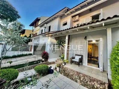 Casa com 3 Quartos à venda, 267m² no Jardim Itu, Porto Alegre