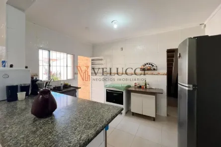 Sobrado com 5 Quartos à venda, 240m² no Parque Cecap, Valinhos