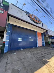 Prédio Comercial para alugar, 1175m² no Jardim Alvorada, Maringá