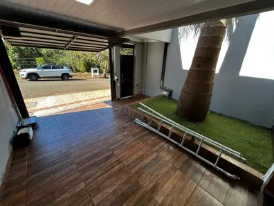 Casa com 3 Quartos para alugar, 80m² no Jardim Tókio, Londrina