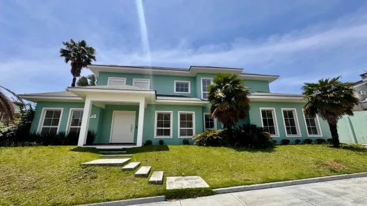 Casa com 4 Quartos à venda, 700m² no Orfãs, Ponta Grossa