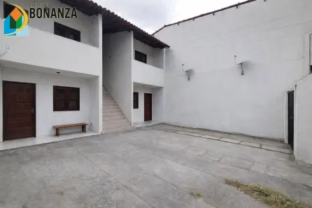 Casa com 2 Quartos para alugar, 44m² no Prefeito José Walter, Fortaleza