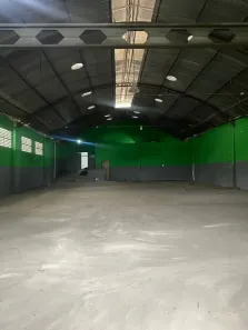 Galpão/Depósito/Armazém para alugar, 600m² no Benfica, Rio de Janeiro
