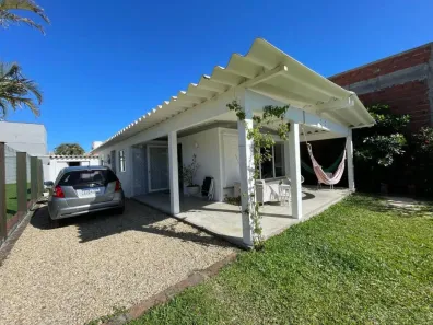 Casa com 4 Quartos à venda, 390m² no Centro, Xangri-Lá