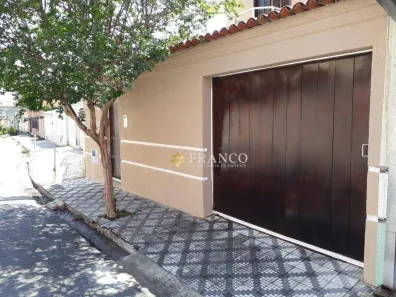 Sobrado com 3 Quartos à venda, 177m² no Centro, Taubaté
