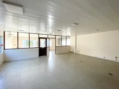 Sala Comercial para alugar, 78m² no Navegantes, Porto Alegre