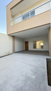 Casa com 3 Quartos para alugar, 136m² no Manguinhos, Serra