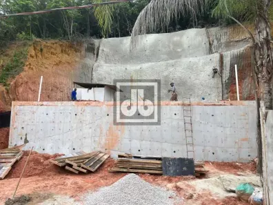 Lote/Terreno à venda, 832m² no Pechincha, Rio de Janeiro