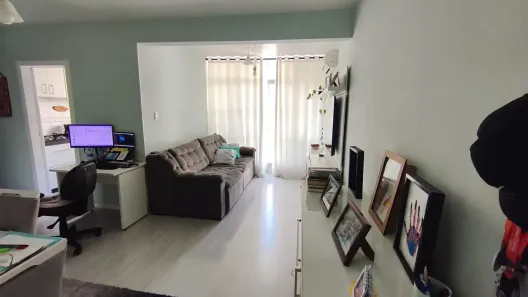 Apartamento com 2 Quartos à venda, 63m² no Abraão, Florianópolis