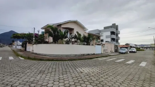 Sobrado com 2 Quartos à venda, 65m² no Barra do Aririú, Palhoça