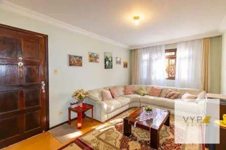 Casa com 4 Quartos à venda, 266m² no Cajuru, Curitiba