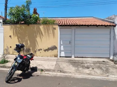 Casa com 2 Quartos à venda, 200m² no Conjunto Residencial Luiz Egydio de Cerqueira César, Marília