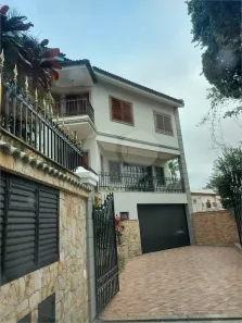 Sobrado com 3 Quartos para alugar, 405m² no Vila Albertina, São Paulo