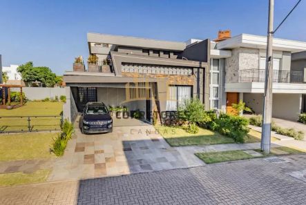 Sobrado com 3 Quartos à venda, 259m² no Igara, Canoas