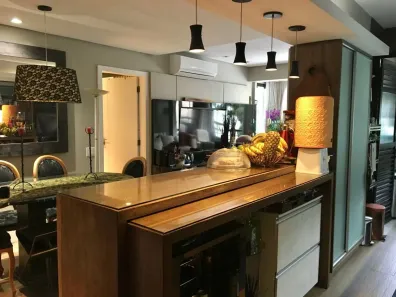 Apartamento com 2 Quartos à venda, 81m² no Centro, Florianópolis