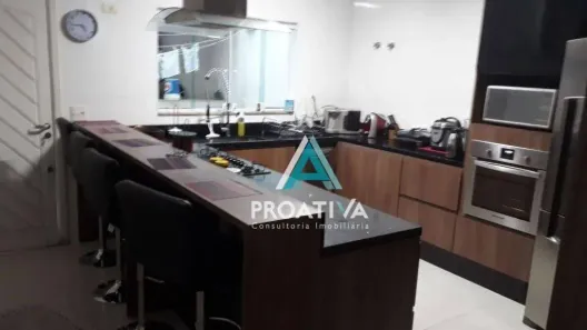 Sobrado com 3 Quartos à venda, 200m² no Vila Alice, Santo André