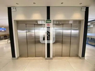 Ponto Comercial para alugar, 55m² no Nossa Senhora Aparecida, Uberlândia