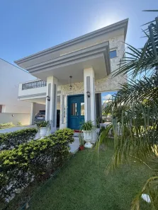 Casa com 4 Quartos para alugar, 370m² no Areias, Camboriú