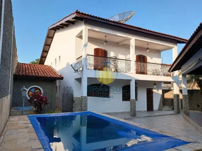 Sobrado com 4 Quartos à venda, 349m² no Interlagos, São Paulo