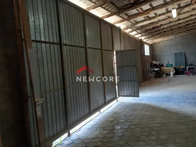 Galpão/Depósito/Armazém à venda, 300m² no São João do Rio Vermelho, Florianópolis