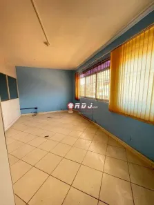 Sala Comercial para alugar, 210m² no Centro, Santos