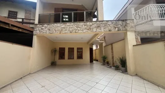Sobrado com 3 Quartos à venda, 214m² no Jardim Regina, São Paulo