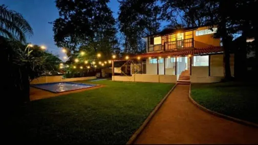 Fazenda/Sítio com 3 Quartos à venda, 2500m² no Jardinópolis, Jardinópolis