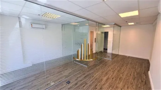 Sala Comercial para alugar, 48m² no Vila Olímpia, São Paulo