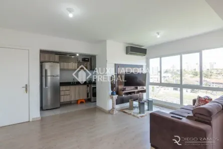 Apartamento com 3 Quartos à venda, 80m² no Passo da Areia, Porto Alegre