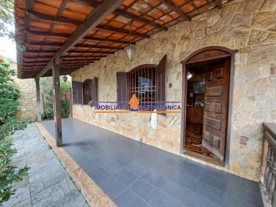 Casa com 3 Quartos à venda, 155m² no Santa Mônica, Belo Horizonte