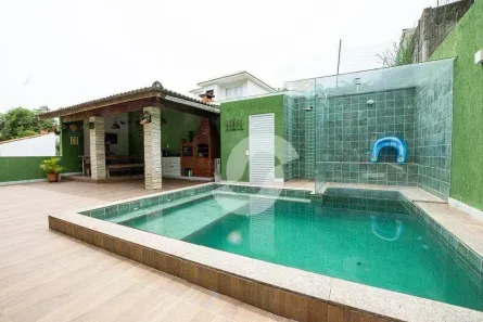 Casa de Condomínio com 5 Quartos à venda, 209m² no Rio do Ouro, Niterói