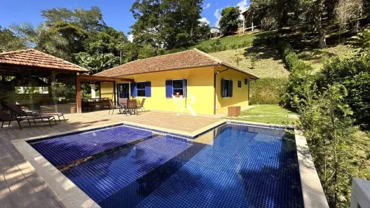 Casa com 3 Quartos à venda, 1354m² no Pedro do Rio, Petrópolis