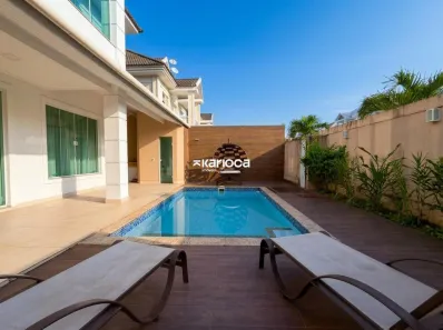 Casa de Condomínio com 3 Quartos à venda, 191m² no Recreio dos Bandeirantes, Rio de Janeiro