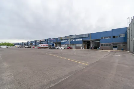 Galpão/Depósito/Armazém para alugar, 750m² no Sarandi, Porto Alegre
