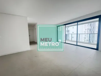 Apartamento com 3 Quartos à venda, 107m² no Centro, Florianópolis