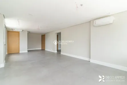 Sala Comercial para alugar, 47m² no Passo da Areia, Porto Alegre