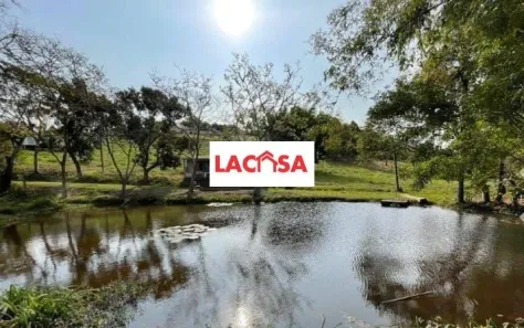 Fazenda/Sítio com 5 Quartos para alugar, 373m² no Chácaras Rurais Guararema, Jacareí