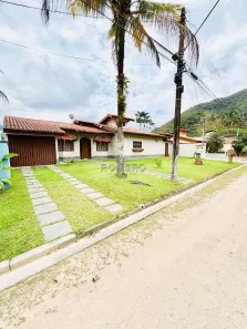 Casa de Condomínio com 4 Quartos à venda, 252m² no Lagoinha, Ubatuba