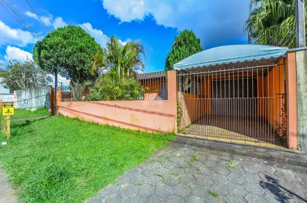 Casa com 4 Quartos à venda, 173m² no Capão Raso, Curitiba