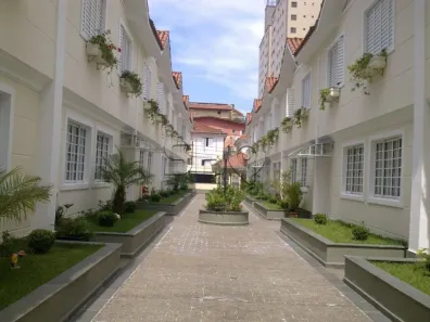 Casa de Condomínio com 3 Quartos à venda, 114m² no Chora Menino, São Paulo