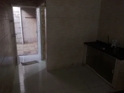 Casa com 2 Quartos para alugar, 200m² no Tupi, Praia Grande