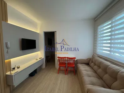 Apartamento com 1 Quarto para alugar, 36m² no Centro, Florianópolis
