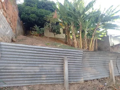 Casa com 2 Quartos à venda, 360m² no Ipê, Belo Horizonte