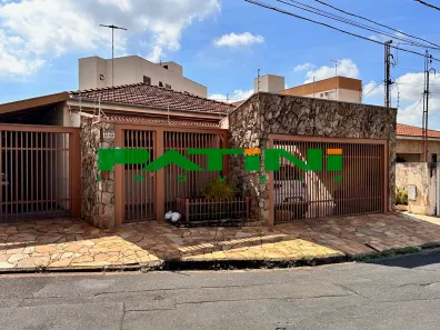 Casa com 3 Quartos à venda, 243m² no São Francisco, São José do Rio Preto
