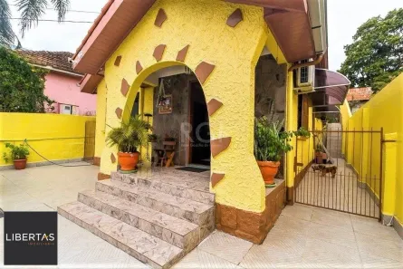 Casa com 2 Quartos à venda, 149m² no Partenon, Porto Alegre